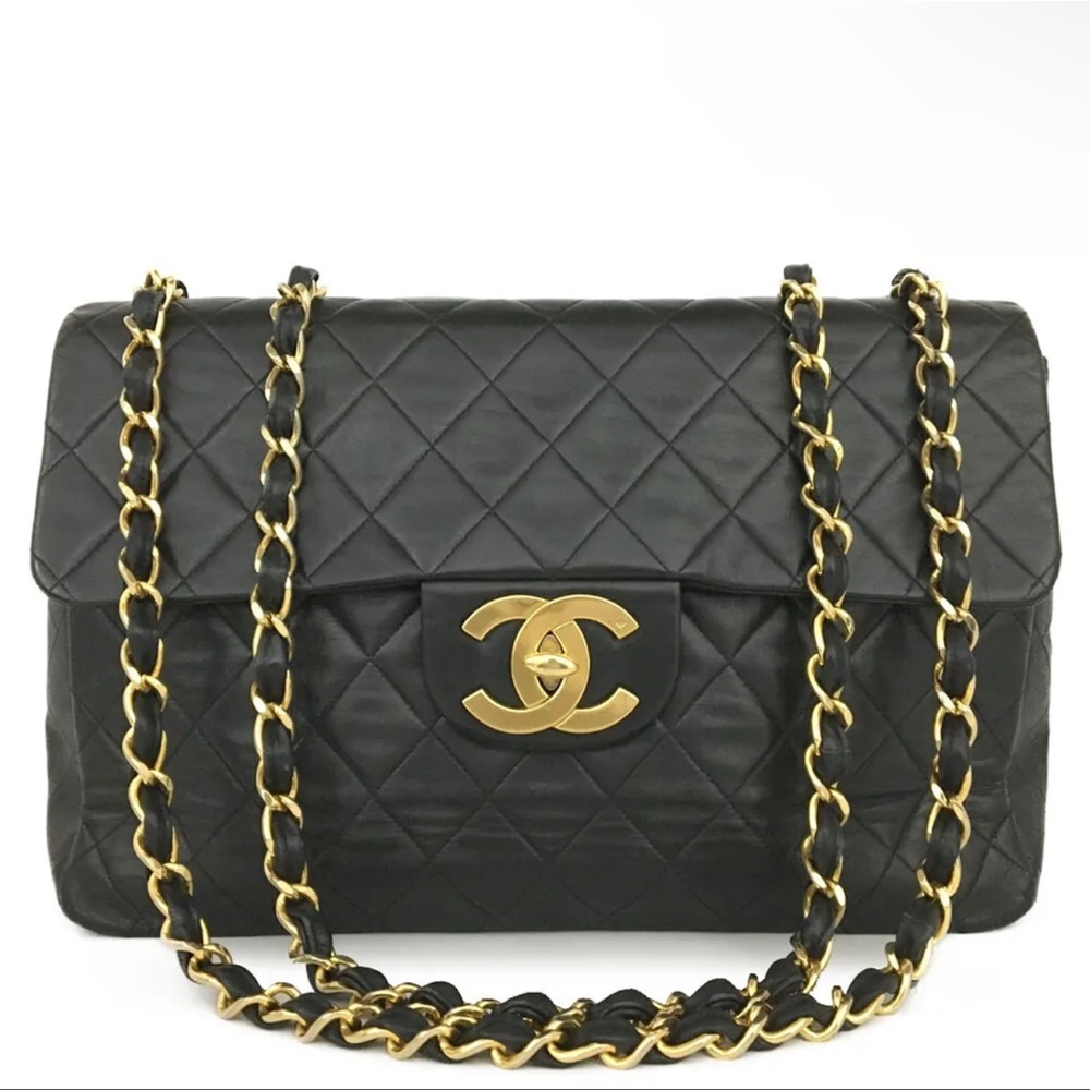 CHANEL Maxi Jumbo 34 Quilted Matelasse XL Lambskin vintage Crossbody flap Bag CC - Picture 4 of 15